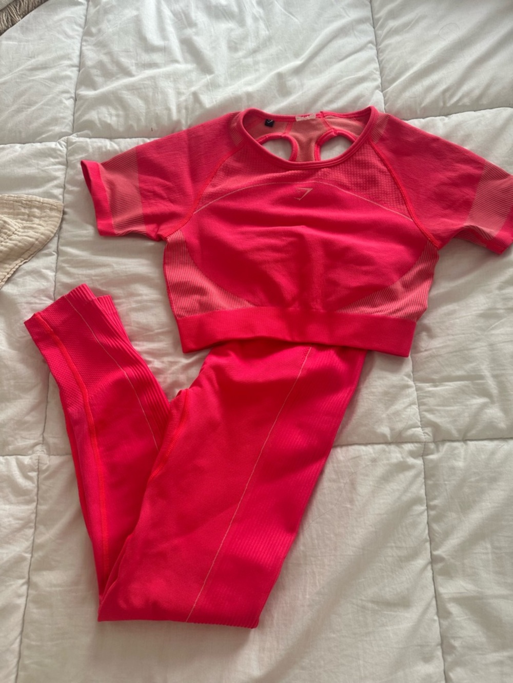 Gymshark Neon Pink Seamless Active Set - Crop Top & Leggings